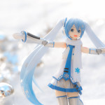 Figure-moe-Snow-Miku-7