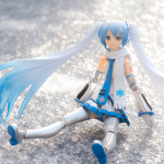 Figure-moe-Snow-Miku-8