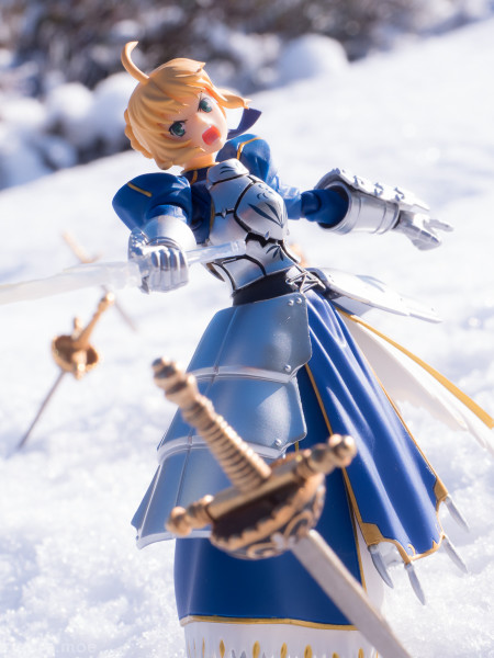 Figure-moe-Saber-King-of-Knights-3