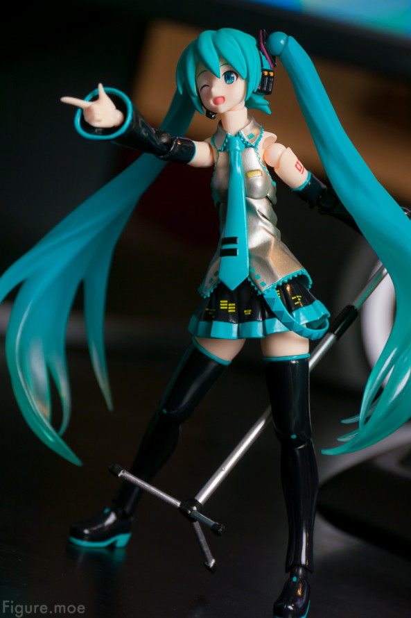 Figure-moe-Hatsune-Miku-ver2-10