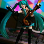 Figure-moe-Hatsune-Miku-ver2-3