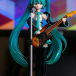 Figure-moe-Hatsune-Miku-ver2-4