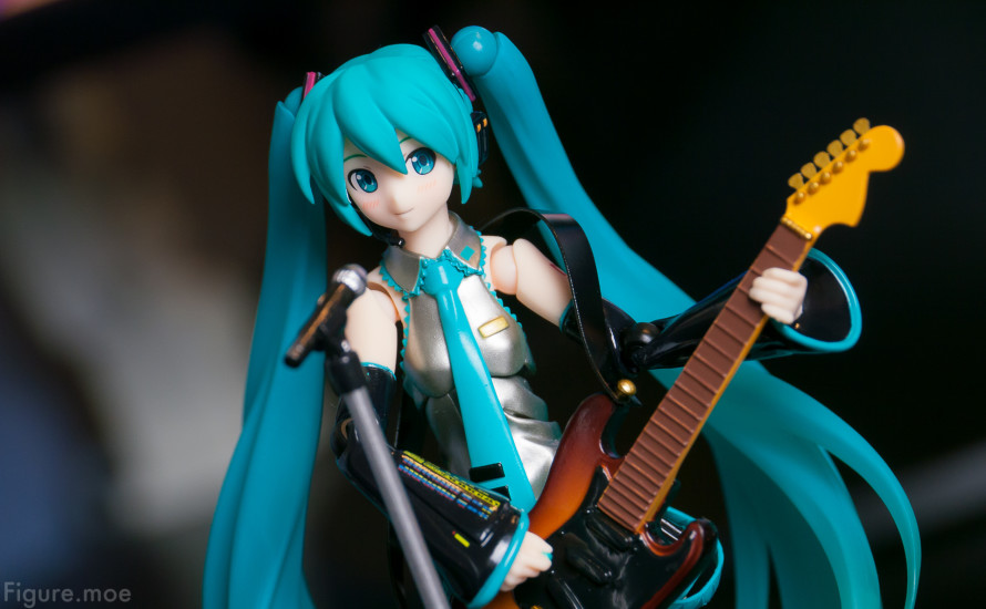 Figure-moe-Hatsune-Miku-ver2-5