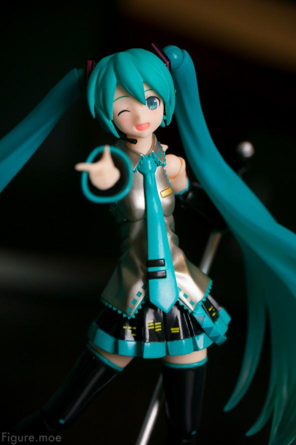 Figure-moe-Hatsune-Miku-ver2-8