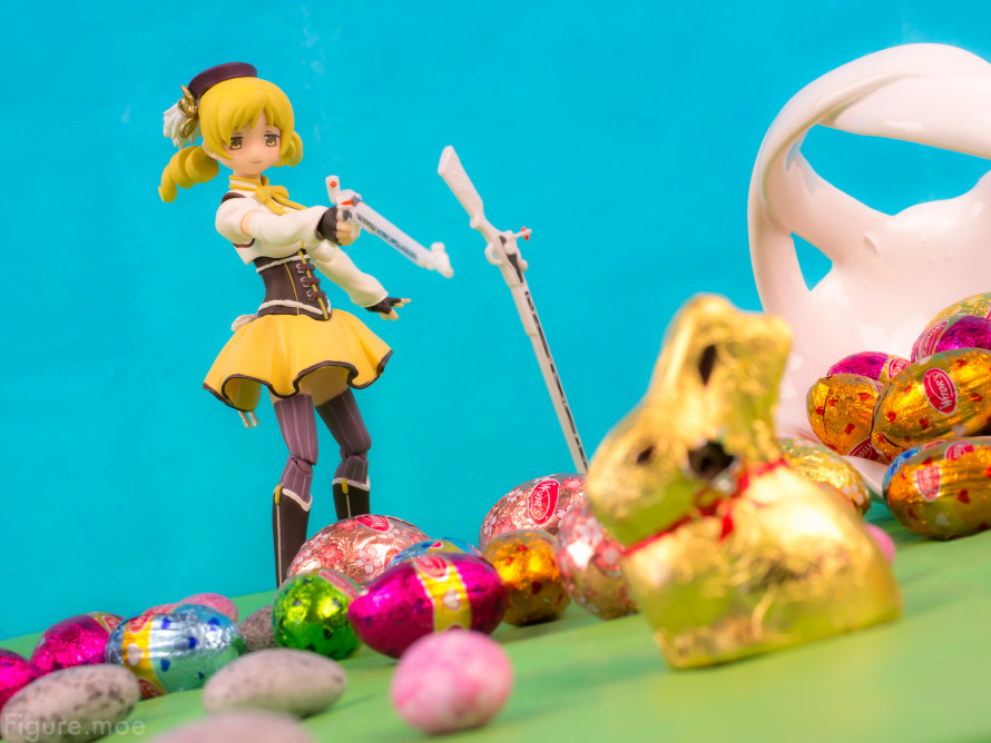 Figure-moe-Happy-Easter-2014-15