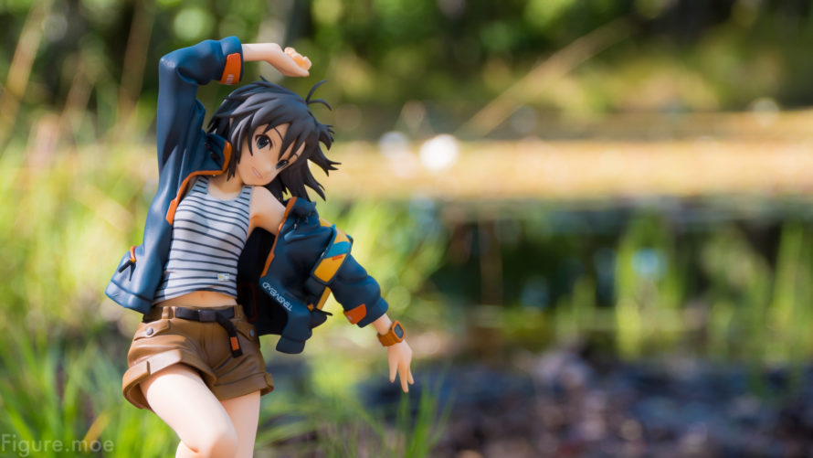 Figure-Moe-Makoto-Kikuchi-15